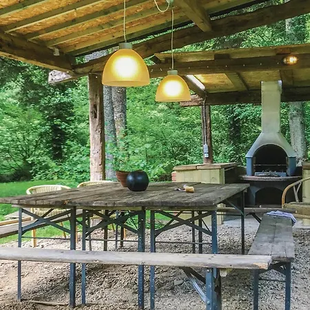 Maison D'olenne 펜션 *